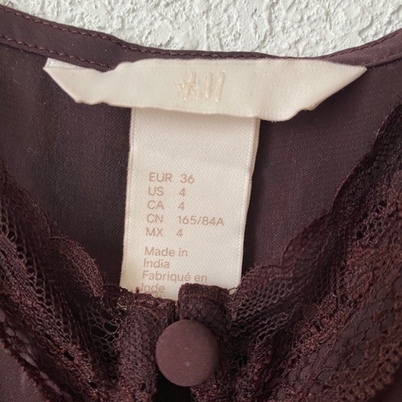 Blouse - Picture 2 of 3